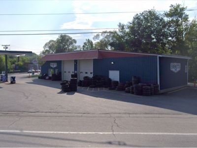 Everett Tires
